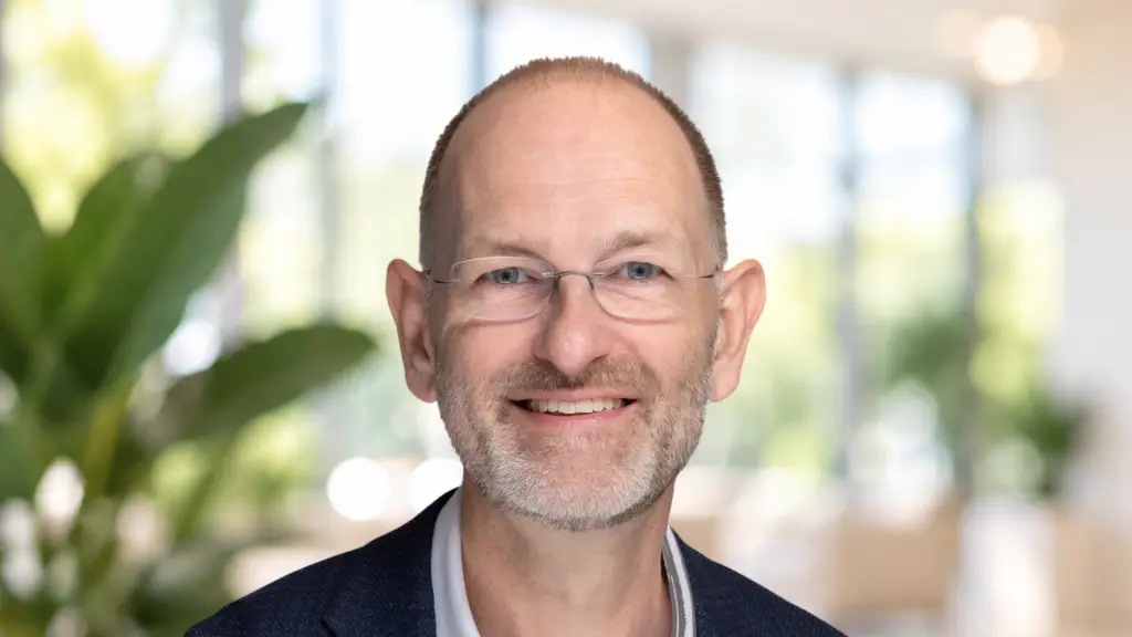  Lars Høgsted